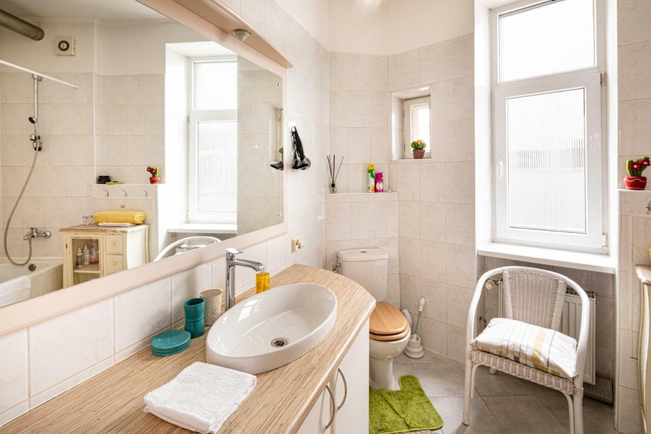 Old Riga Vagnera Quiet Apartment Экстерьер фото