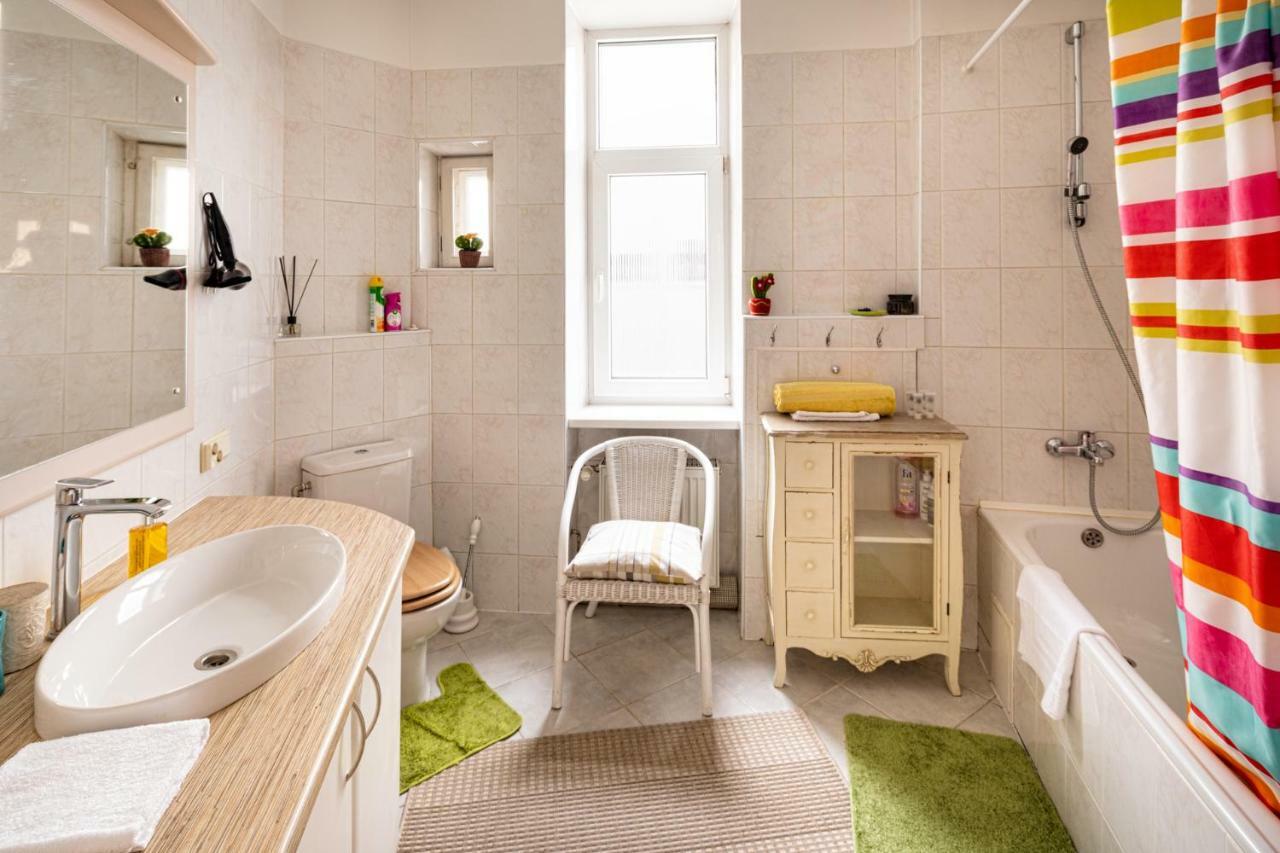Old Riga Vagnera Quiet Apartment Экстерьер фото